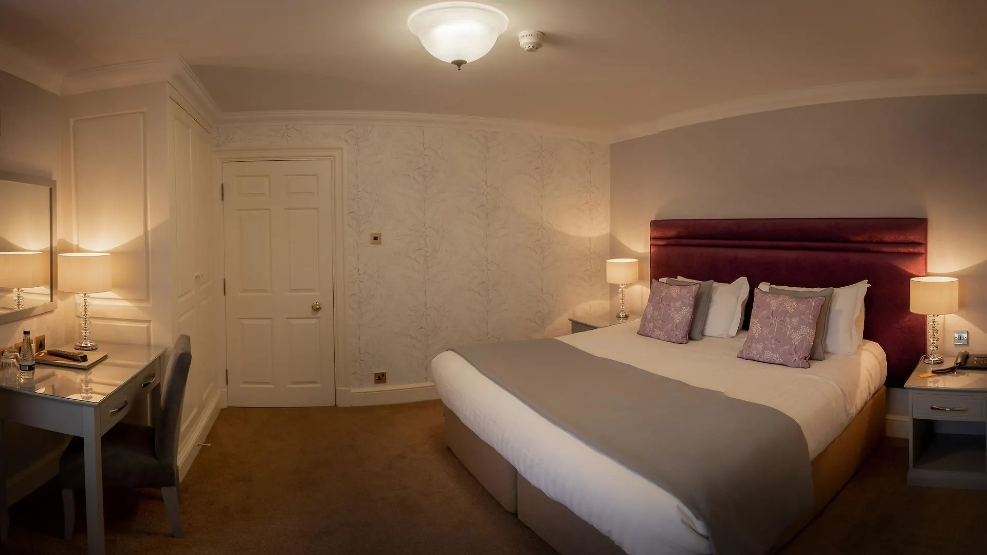 Hazlewood Castle & Spa Tadcaster Hotell